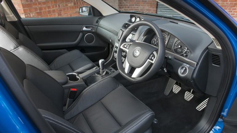 Vauxhall VXR8: универсал с 425-сильным мотором от Corvette [фото]