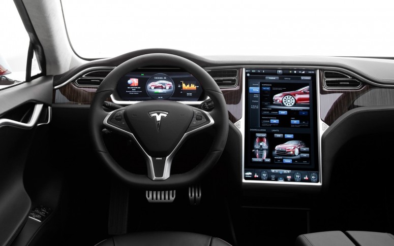 Tesla и Google обсуждают возможность совместного создания автопилота