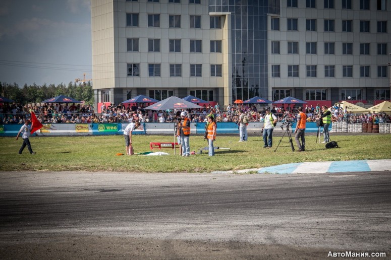 Фоторепортаж: Первый этап чемпионата Украины по дрифту 2013