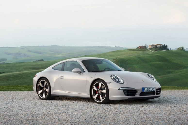 К пятидесятилетию серии Porsche готовит специальную 911 Carrera S