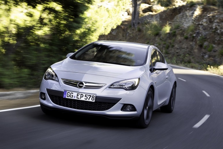 Opel Astra GTC получила новый 1,6-литровый двигатель SIDI Turbo