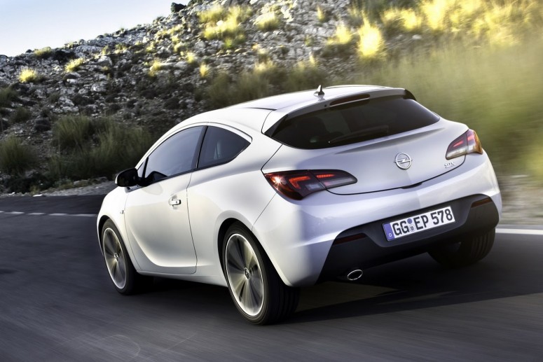 Opel Astra GTC получила новый 1,6-литровый двигатель SIDI Turbo