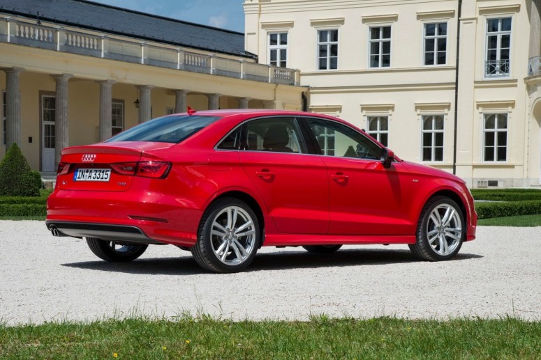 Седан Audi А3 поступит в продажу в сентябре