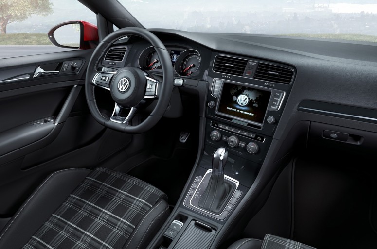 Volkswagen начал поставки Golf GTD