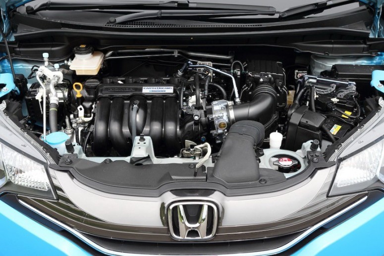 Honda обнародовала 2014 Jazz: гибридная версия будет потреблять 2,7 литра