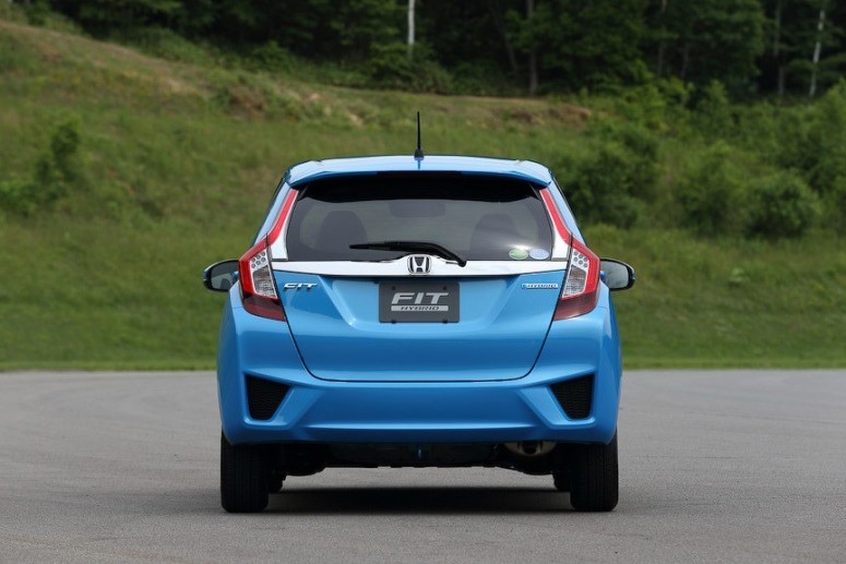 Honda обнародовала 2014 Jazz: гибридная версия будет потреблять 2,7 литра