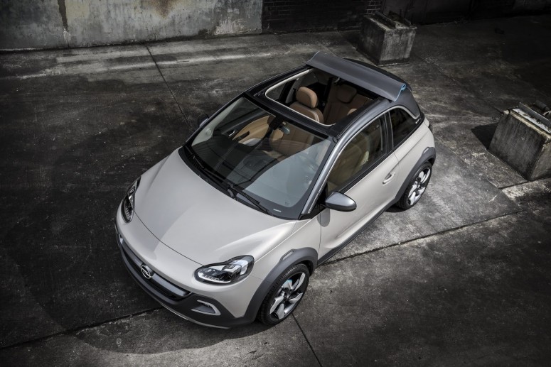 Для обновления модельного ряда Opel Adam станет кабриолетом [фото]