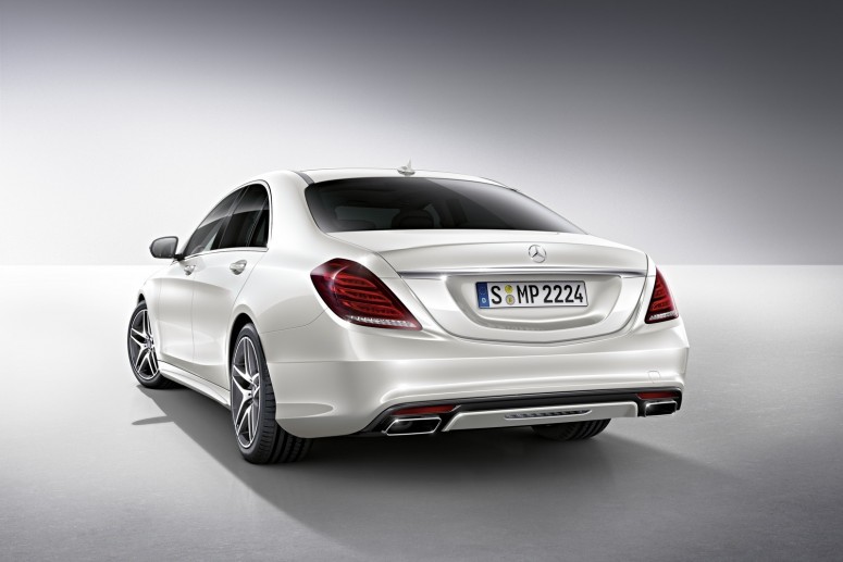Mercedes представил оригинальные аксессуары для нового S-Class