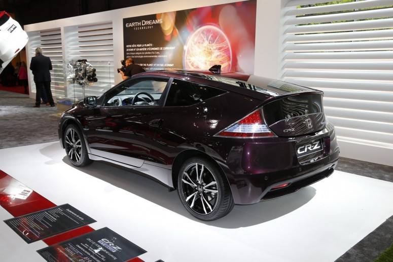 Honda прекращает поставки в Европу гибридов Insight и CR-Z