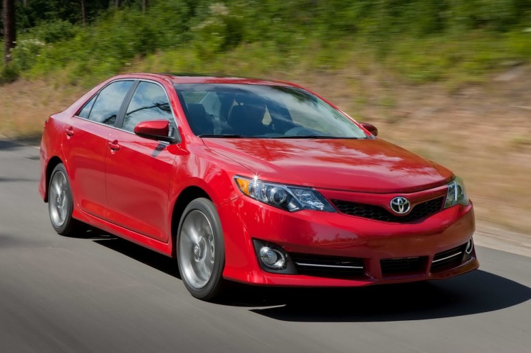 Toyota Camry потеряла благосклонность Consumer Reports