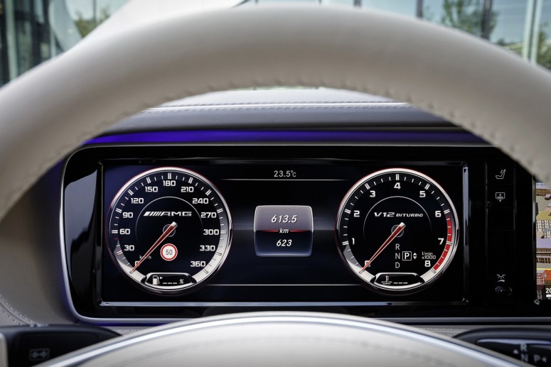 2015 Mercedes S 65 AMG: самый мощный и самый дорогой [видео]