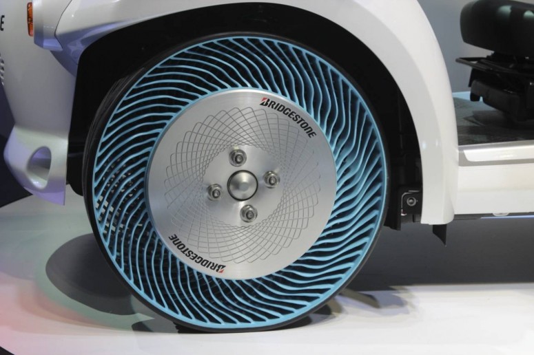 Bridgestone показала второе поколение безвоздушных шин [фото]