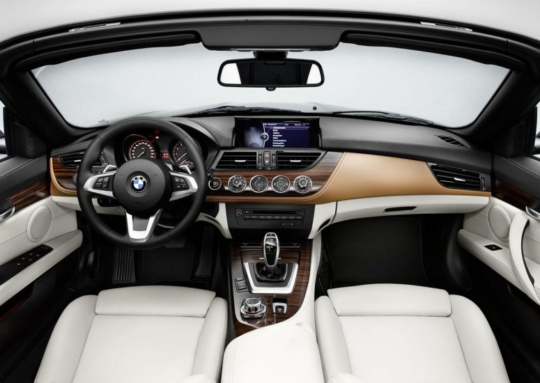 BMW подготовило в Детройт пакет опций для родстера Z4