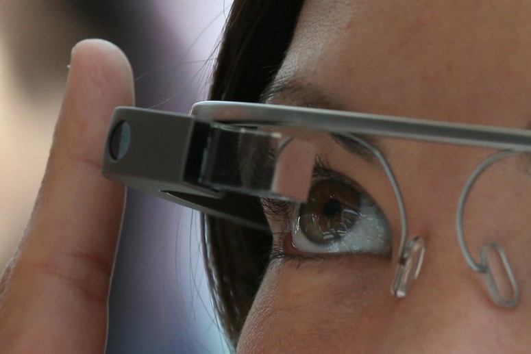 Судья отменил штраф за вождение с Google Glass