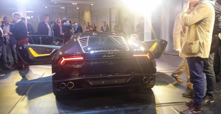 Lamborghini Huracan уже представили на закрытом показе [фото]