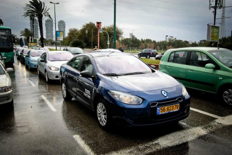 Renault свернуло производство электрического Fluence