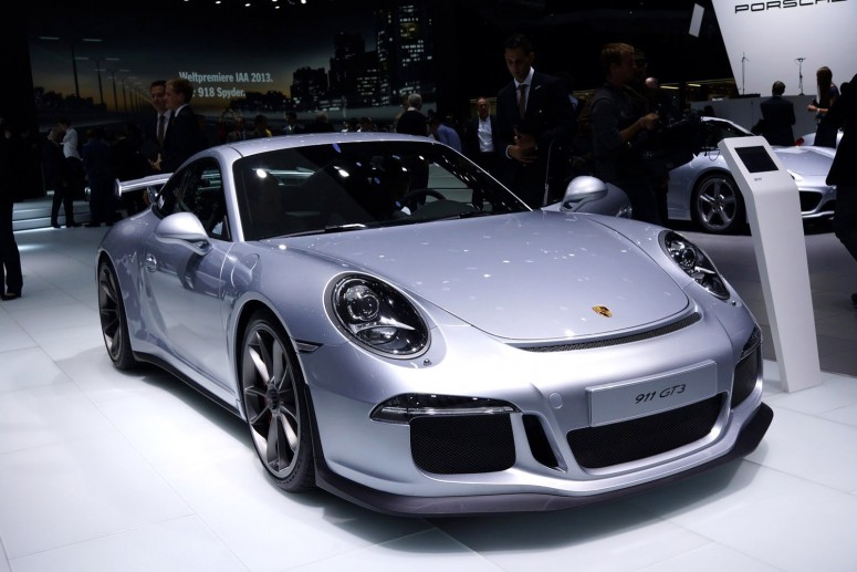 Porsche приостановил продажу 911 GT3 в связи с пожарами