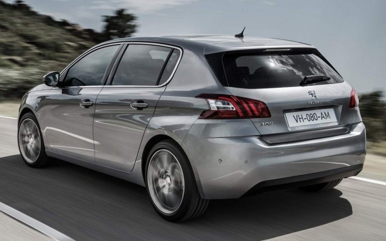 Peugeot 308 установил рекорд расхода топлива – 2,4 л/100 км