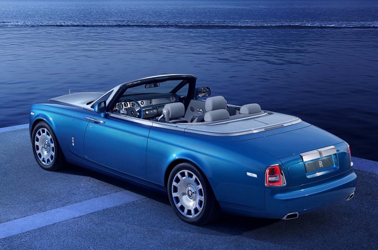 Rolls-Royce показал коллекционный Phantom Waterspeed [видео]