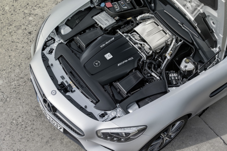 Mercedes-AMG GT 2015: второе дитя из Аффальтербаха [фото, видео]