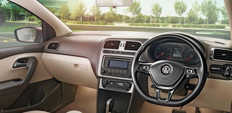 В Индии дебютировал близнец седана VW Polo 2015 [фото]