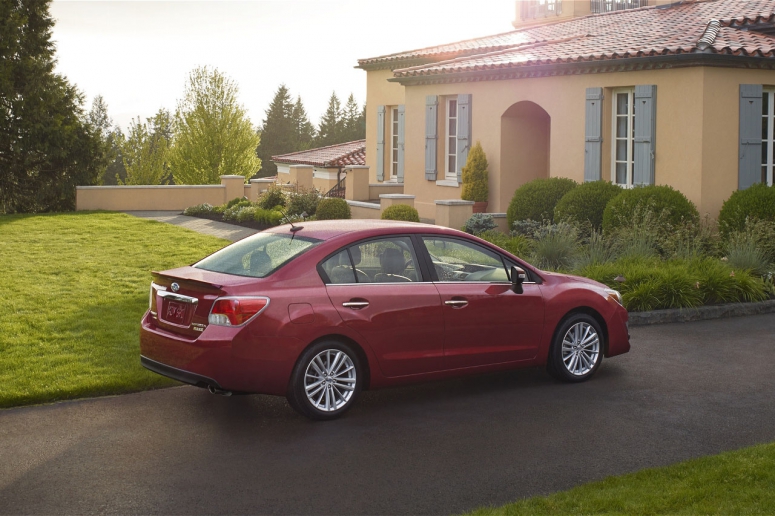 2015 Subaru Impreza: новые функции и топливная эффективность