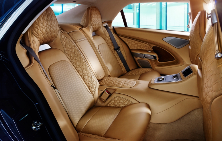 Cуперроскошный седан Aston Martin Lagonda за полмиллиона [фото]