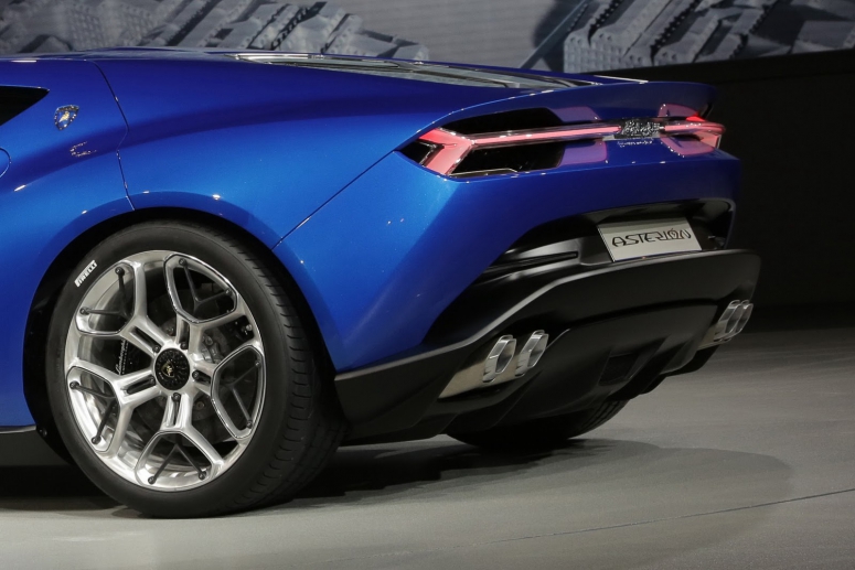 Концепт Lamborghini Asterion: самый \"зеленый\" суперкар с расходом 4,2 литра