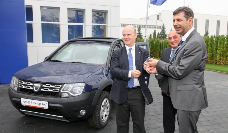Пикап Dacia Duster запустили в производство, но не для всех
