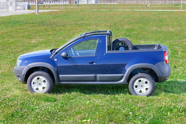 Пикап Dacia Duster запустили в производство, но не для всех
