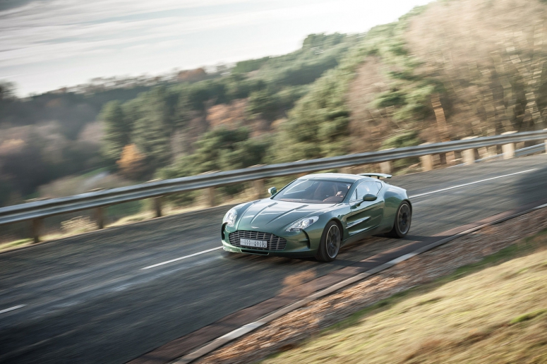 Тест-драйв от EVO: Aston Martin One-77 [фото]