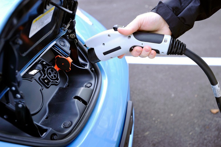 Nissan: электромобили приоритетней водородных машин