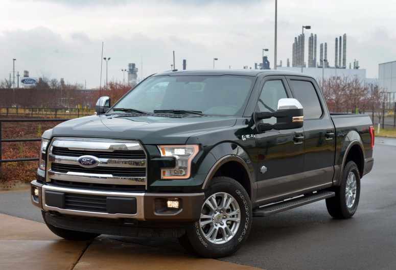 Ford: дешевое топливо может отразиться на продажах F-150