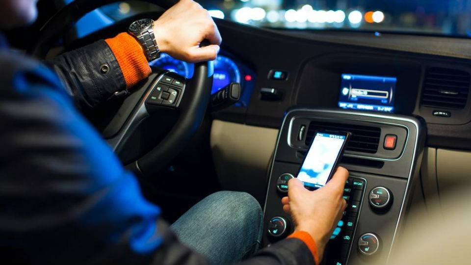 Hyundai запатентовал автомобильную «глушилку» для смартфонов - 2